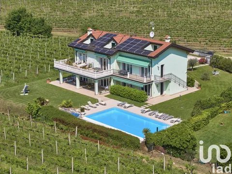Bilocale in vendita 90 m² Pastrengo