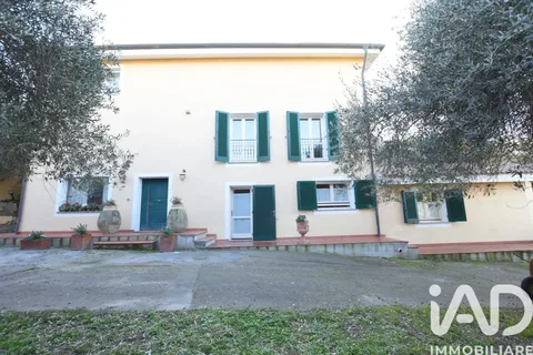 Casa/Villa 11 locali in vendita 300 m² Sassari