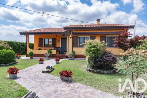 Casa/Villa 3 locali in vendita 139 m² Mesola