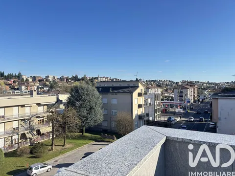 Appartamento in vendita 6 locali 210 m² Cantù