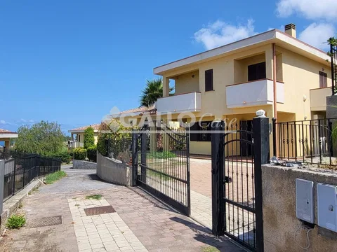Villa in vendita a Diamante, 125mq AG4-6890