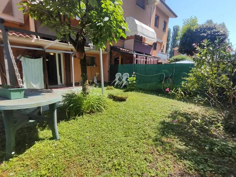 Villetta A Schiera Centrale