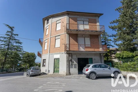 Appartamento in vendita 6 locali 177 m² Santa Maria Nuova