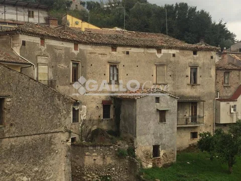 Casolare in vendita a Cosenza, 650mq AG3-4365