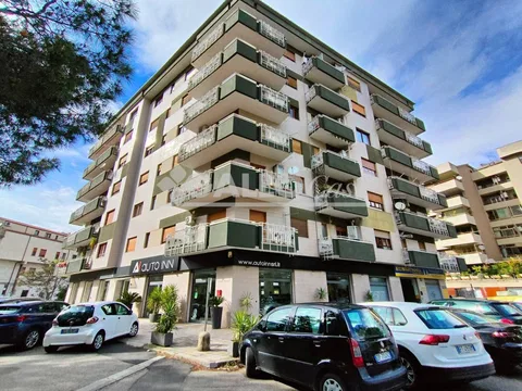 Box o garage in vendita a Rende, 25mq AG3-4456