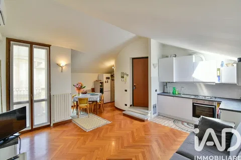 Bilocale in vendita 60 m² Mariano Comense