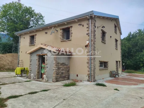 Casolare in vendita a San Vincenzo La Costa, 290mq AG3-4246